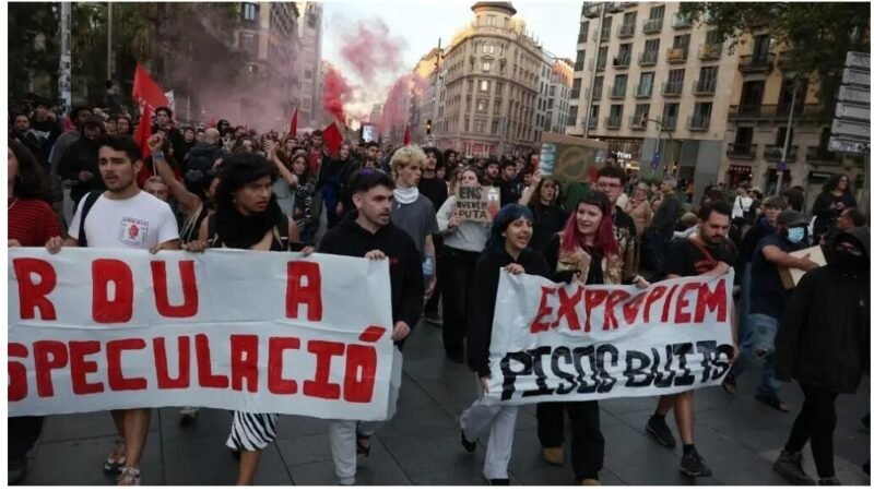 Desde España hasta Grecia, pasando por Italia y Portugal, en las últimas semanas los activistas por el derecho a la vivienda toman las calles para denunciar el aumento de los alquileres y las dificultades para acceder a una vivienda