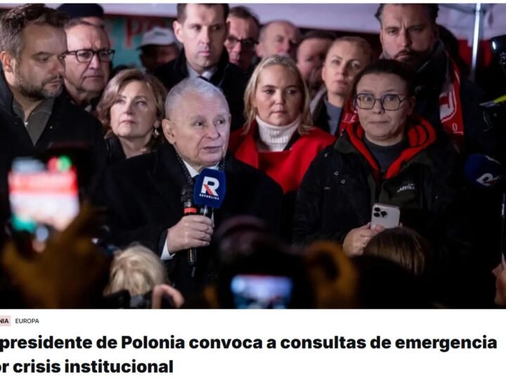 El presidente de Polonia, Karol Nawrocki, convoca este sábado conversaciones de crisis con representantes de los partidos políticos después de un espectacular enfrentamiento en torno al Tribunal Constitucional, que enfrenta al gobierno centrista con la derecha nacionalista