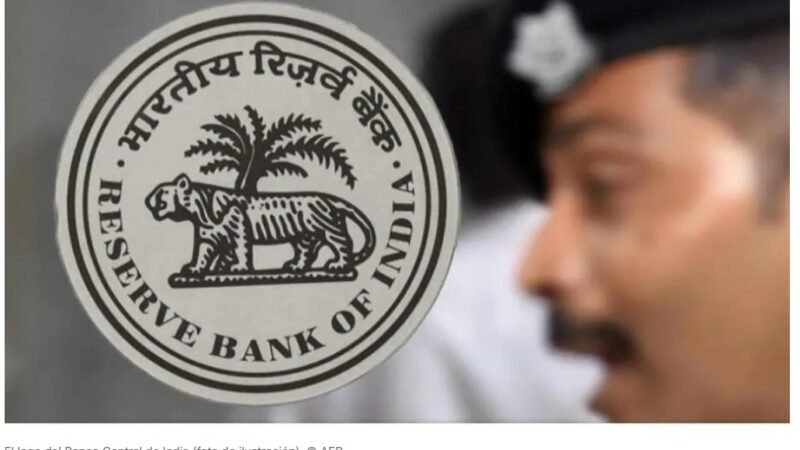 Con una inflación al alza, una rupia debilitada y crecientes salidas de capital extranjero, el Banco Central de la India se prepara para subir las tasas de interés por primera vez en casi cuatro años